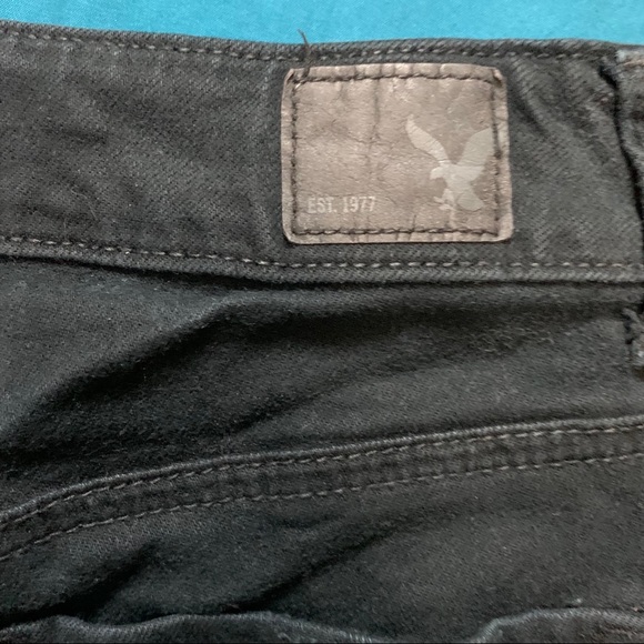 American Eagle Jean - Picture 4 of 4